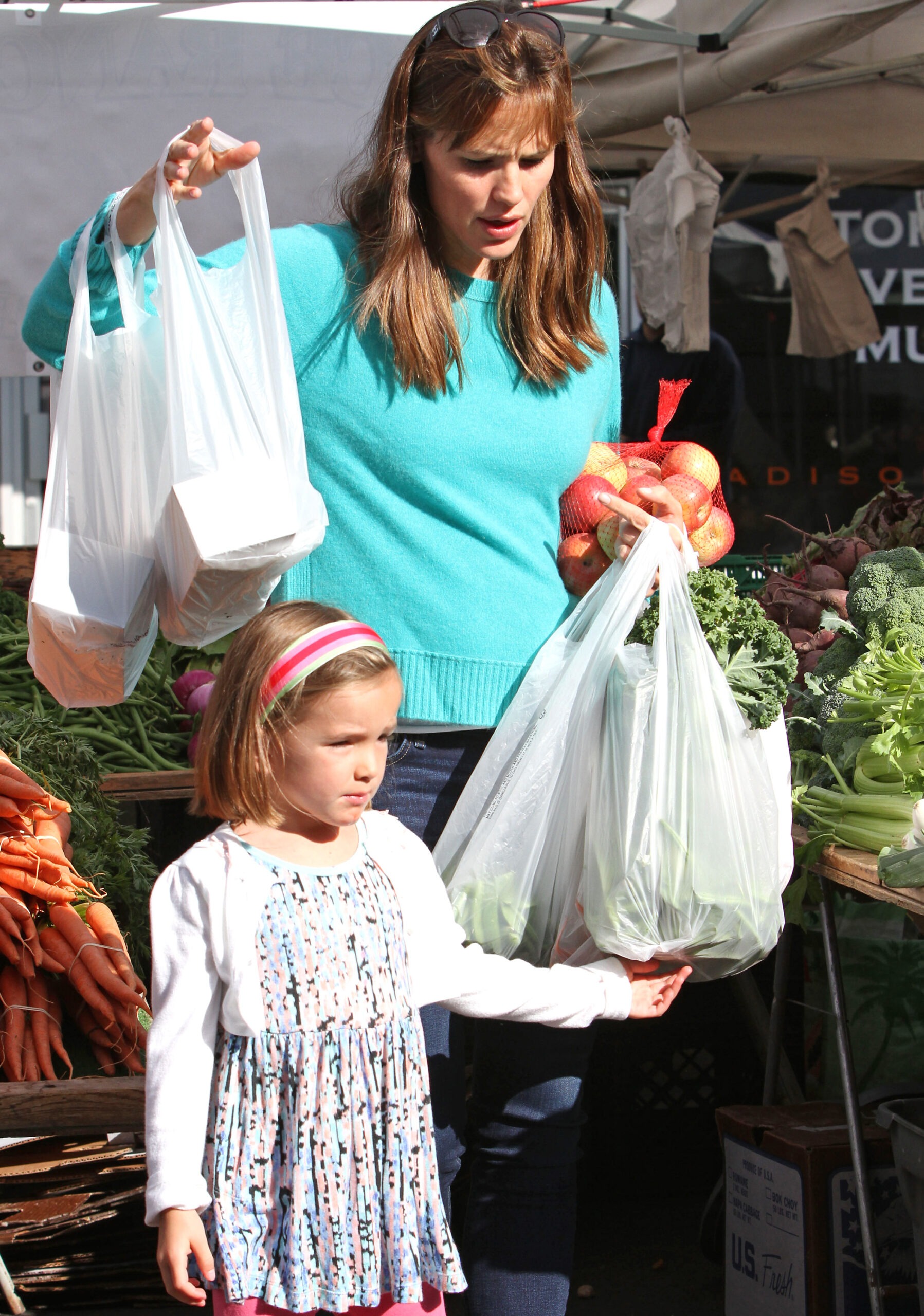 Jennifer Garner and Seraphina Affleck in Los Angeles, California on August 25, 2013 | Source: Getty Images