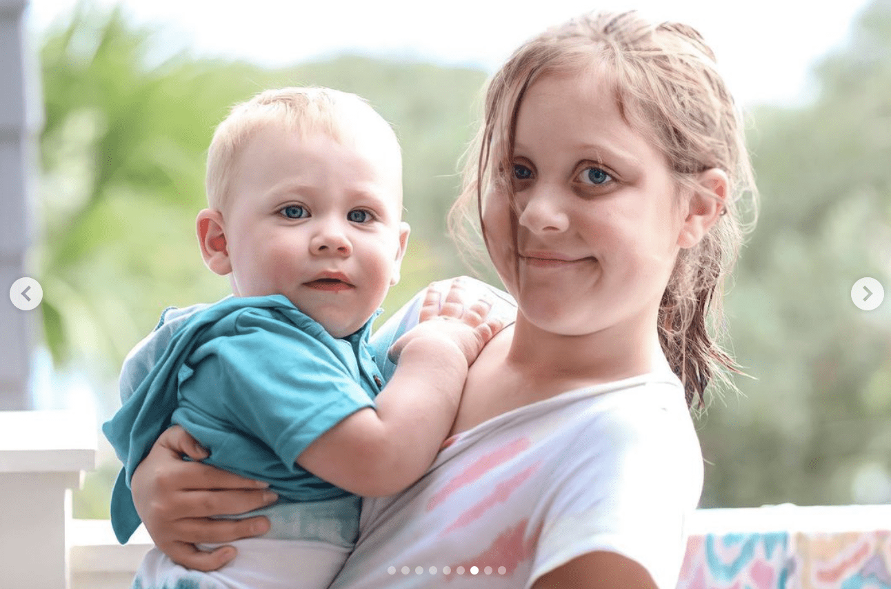 Beau with his older sister, Emma, as seen in a post dated June 24, 2022 | Source: Instagram/jujubdaily