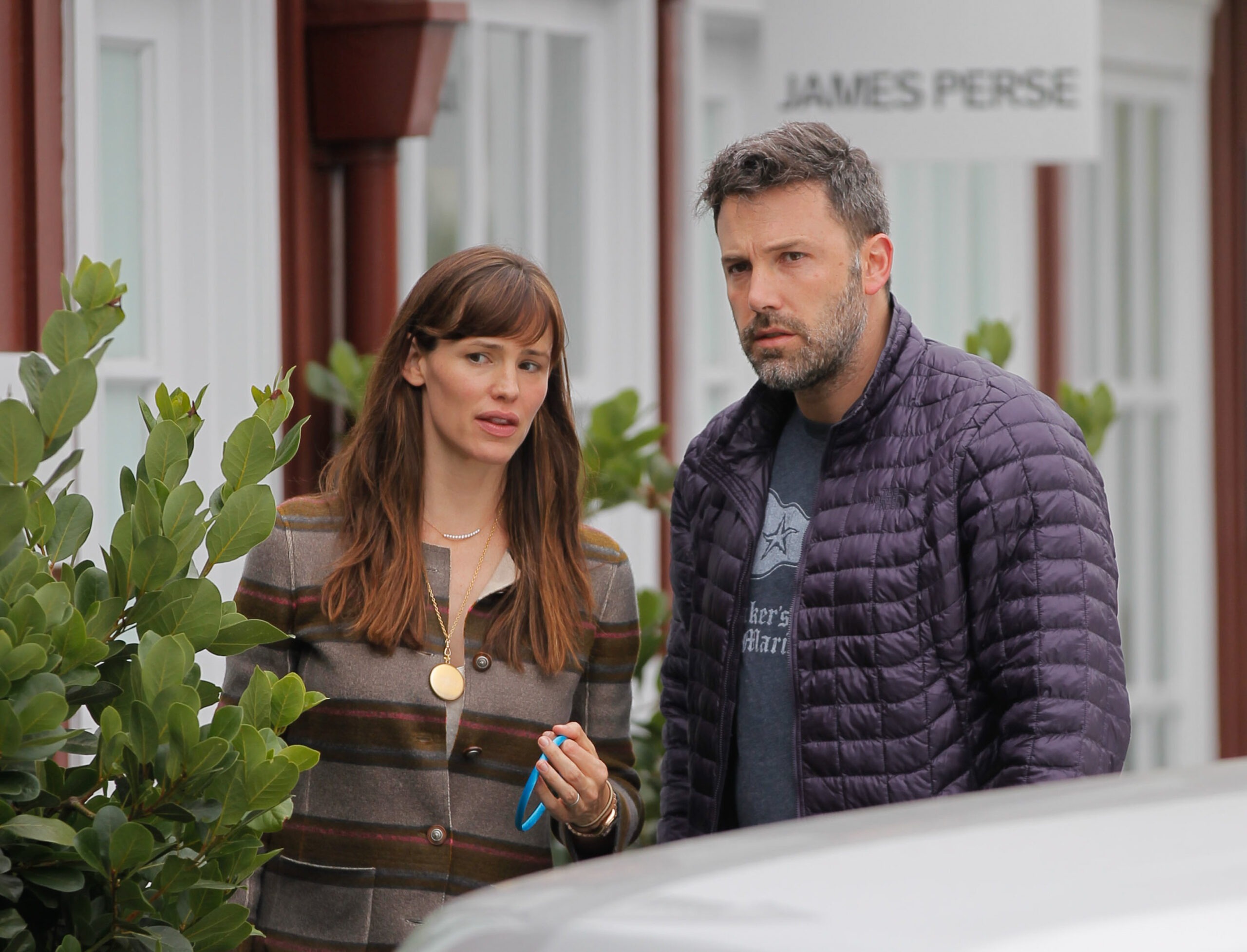 Jennifer Garner and Ben Affleck in California in 2015 | Source: Getty Images